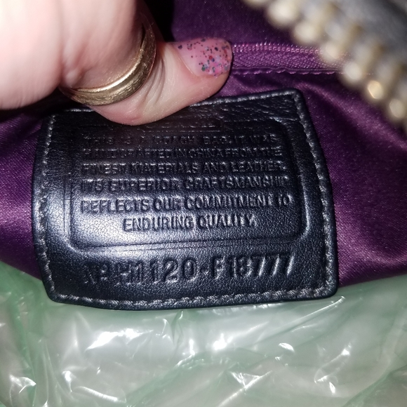 Nwot EXTREMELY RARE Color Coach Ashley Satchel #F18777 & Scarf - Picture 5 of 7